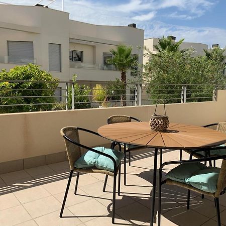 Apartamento Amalia Delux En Torrevieja Exterior photo